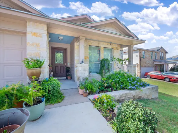 427 Buckingham DR, Kyle, TX 78640