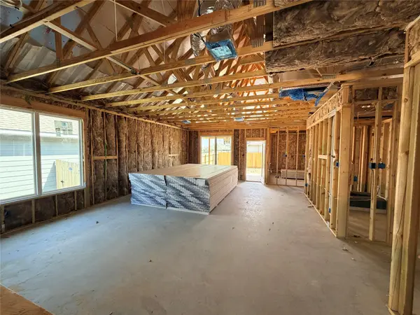 300 Boatright BLVD, Jarrell, TX 76537