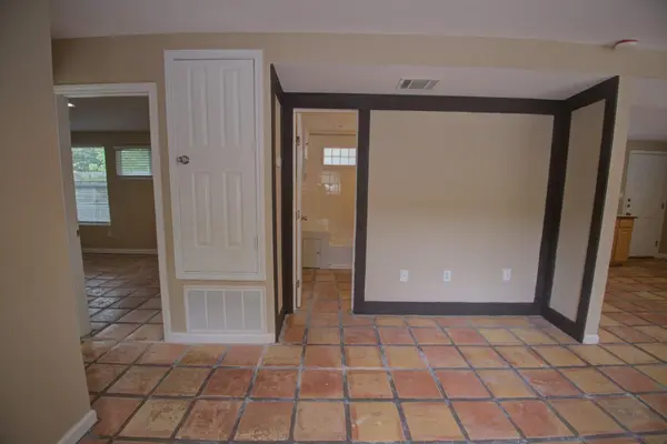 1608 Boyd LN, Austin, TX 78732