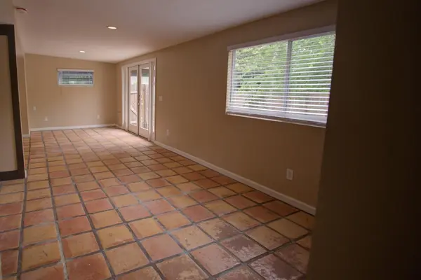 1608 Boyd LN, Austin, TX 78732