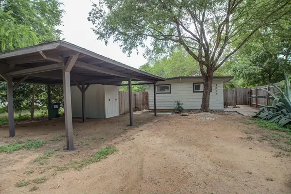 1608 Boyd LN, Austin, TX 78732