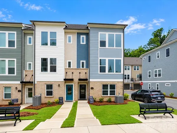 1535 Lithium LN, Charlotte, NC 28211