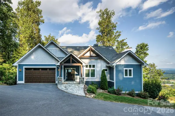 98 Rock Cliff WAY, Hendersonville, NC 28791