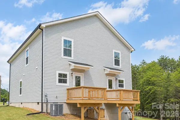239-241 6th Avenue DR SW #1, Conover, NC 28613
