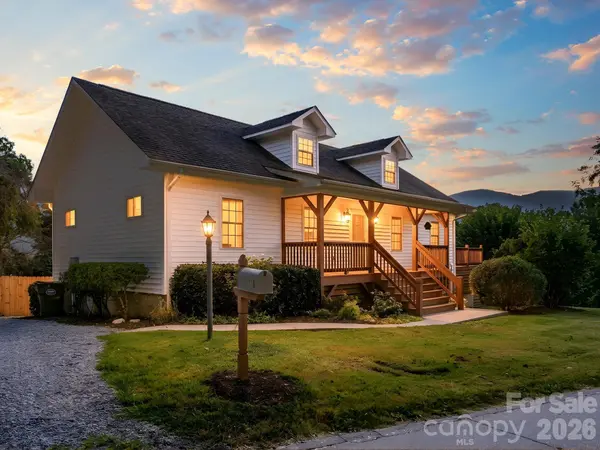 110 Medford AVE, Waynesville, NC 28786