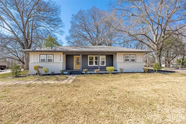 1713 Davis Park RD, Gastonia, NC 28052