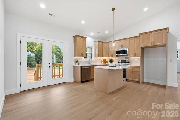 3733 US 70 HWY, Claremont, NC 28610