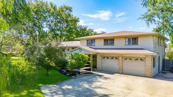 110 Sherry Lynn DR, New Castle, IN 47362-1331