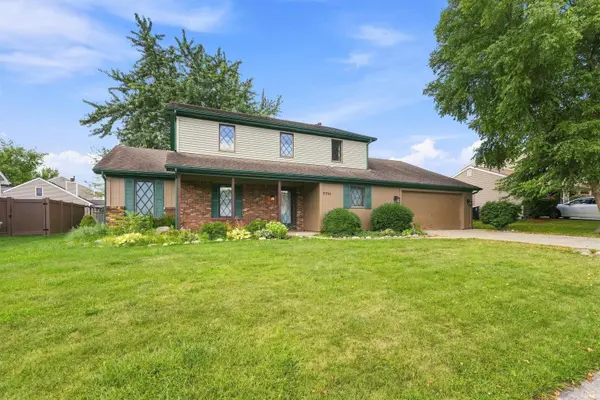 7711 High Tower PL, Fort Wayne, IN 46835-1309