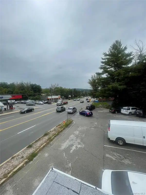 293 E Main ST, Mohegan Lake, NY 10567