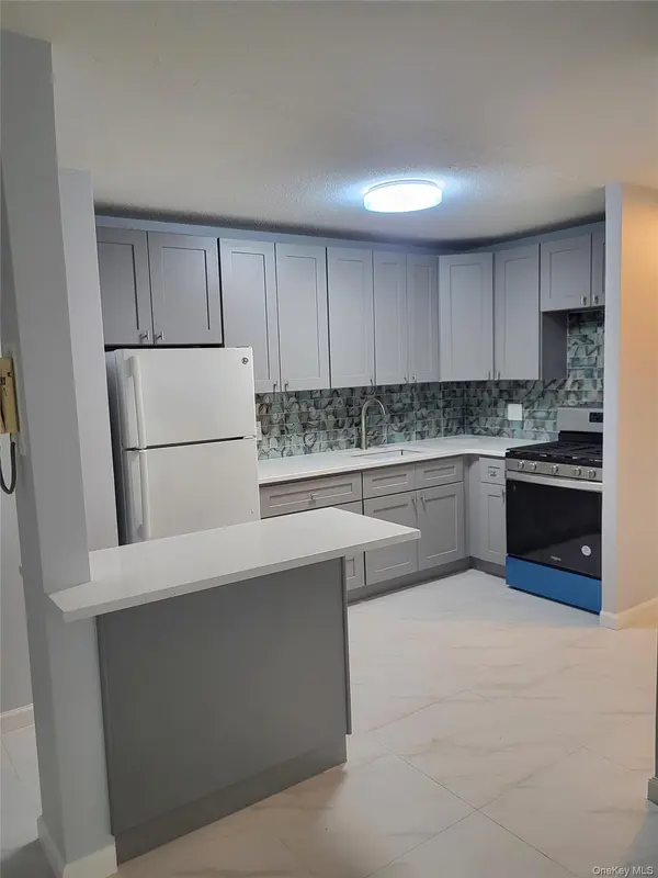 138-35 Elder AVE #1 E, Flushing, NY 11355