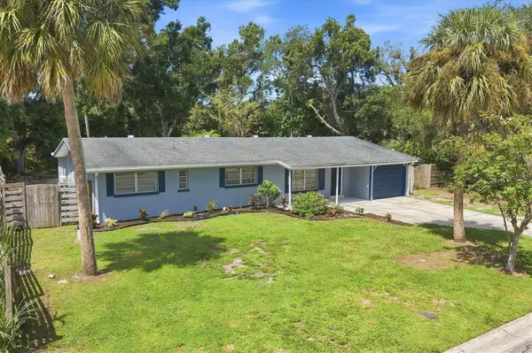 2000 CRAFT LN, Sarasota, FL 34239