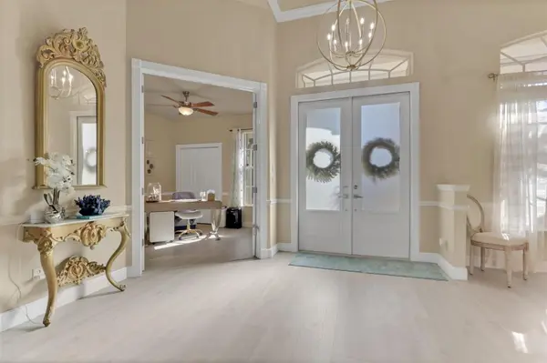 8451 SOUTHWIND BAY CIR, Fort Myers, FL 33908