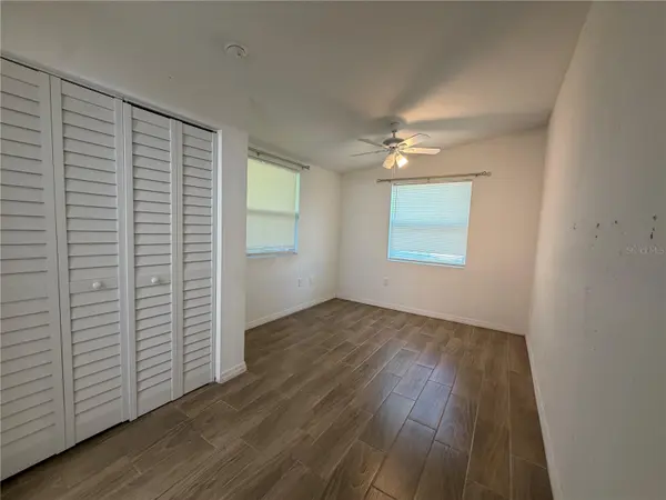 1920 OAKLEY AVE, Fort Myers, FL 33901