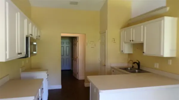 2402 MANHEIM AVE, North Port, FL 34286