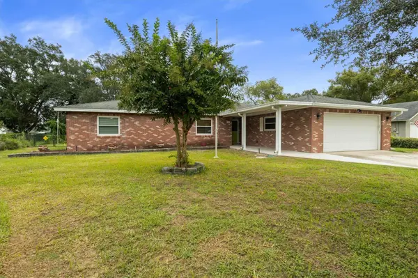 105 SOUTH CT, Auburndale, FL 33823