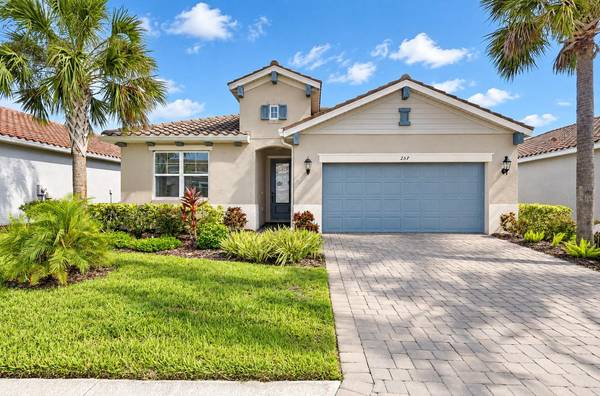 257 DAYLILY BLVD, Nokomis, FL 34275