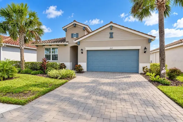 257 DAYLILY BLVD, Nokomis, FL 34275