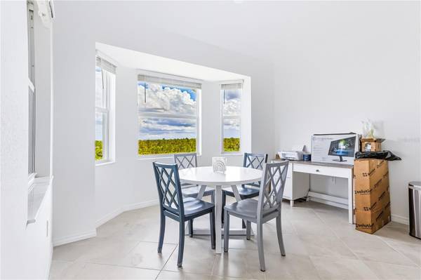 17600 OPAL SAND DR #402, Venice, FL 34293