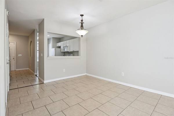 4175 PLANTATION COVE DR, Orlando, FL 32810