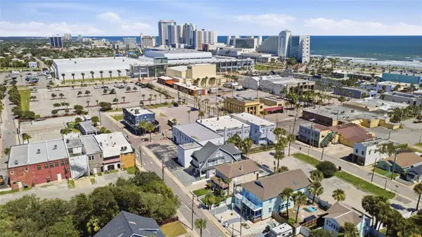 13 S OLEANDER AVE, Daytona Beach, FL 32118