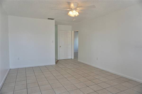 2567 ELM AVE, Lake Wales, FL 33898