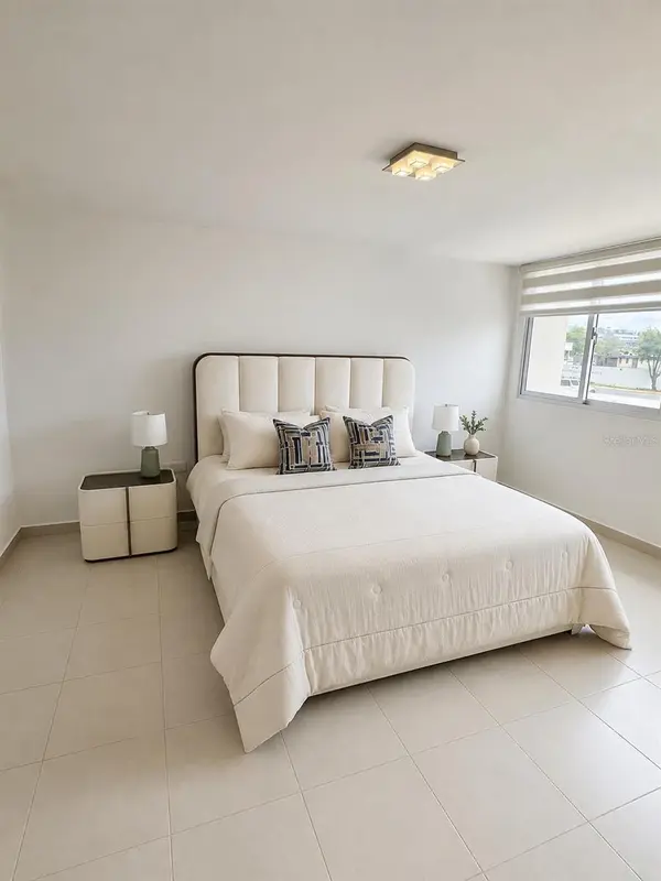 107 Rotonda TRAFALGAR SQUARE, Guaynabo, PR 00969