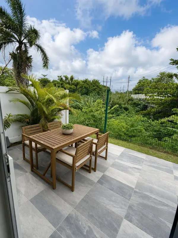 107 Rotonda TRAFALGAR SQUARE, Guaynabo, PR 00969