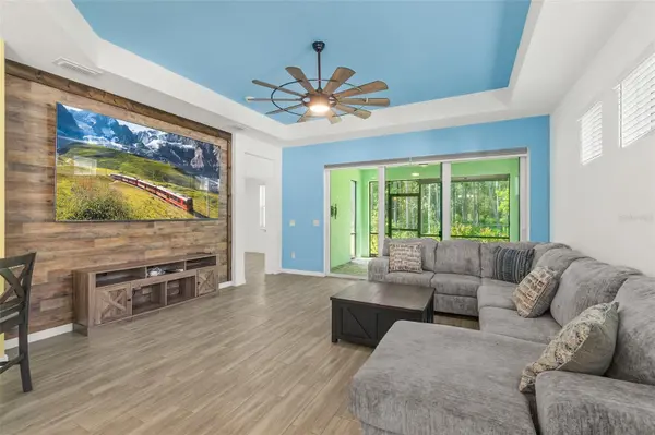 878 MARGARITAVILLE AVE, Daytona Beach, FL 32124