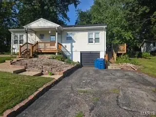 235 N Dellwood RD, St Louis, MO 63135