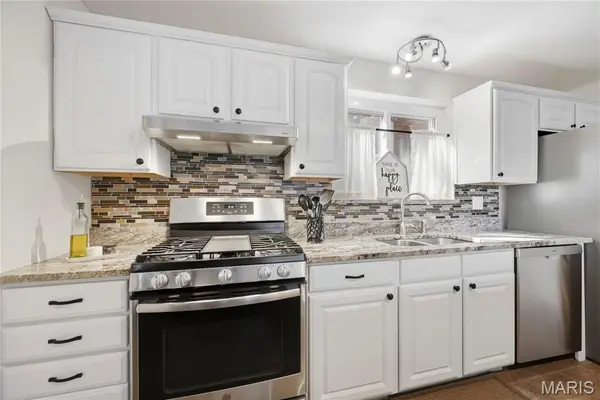 5326 Odell ST, St Louis, MO 63139