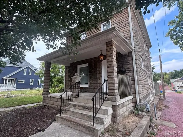 410 Spring ST, Alton, IL 62002
