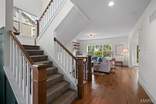 414 George AVE, Kirkwood, MO 63122