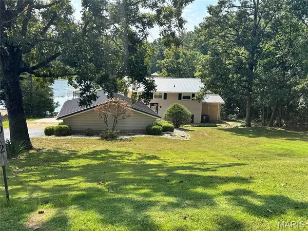 3012 Lake Northwoods RD, Owensville, MO 65066