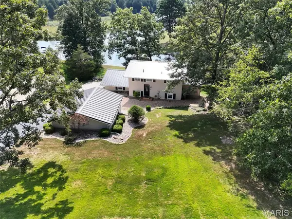 3012 Lake Northwoods RD, Owensville, MO 65066
