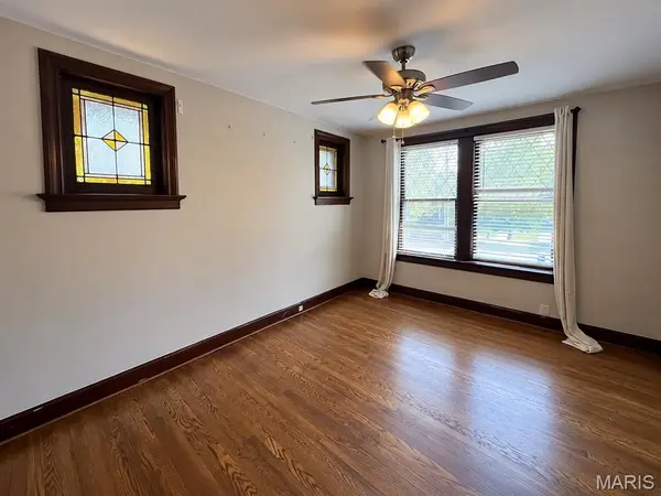 4057 Potomac ST, St Louis, MO 63116