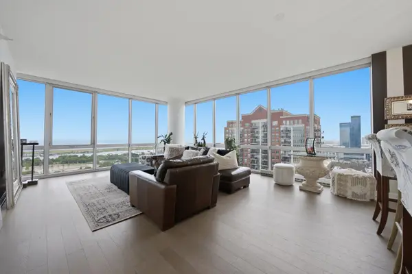 1629 S Prairie AVE #2005, Chicago, IL 60616