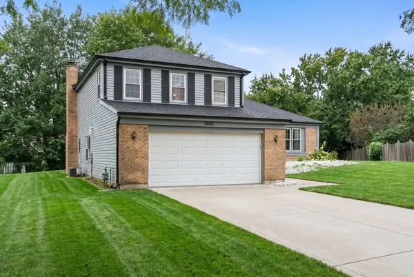 1465 Jasper DR, Wheaton, IL 60189