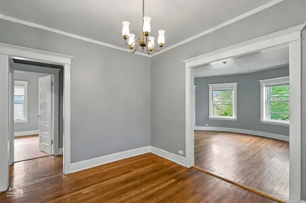 1104 Dempster ST #2, Evanston, IL 60202