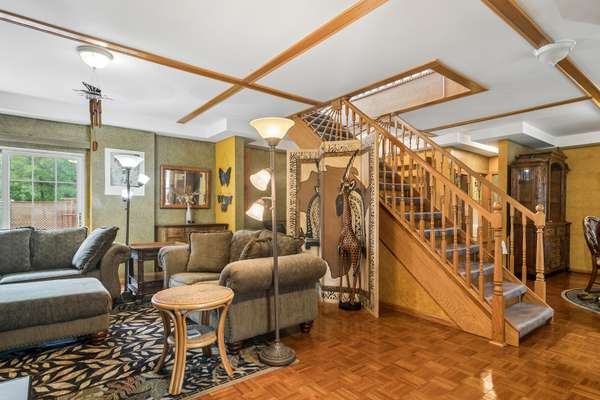23511 N Cottage RD, Lake Zurich, IL 60047