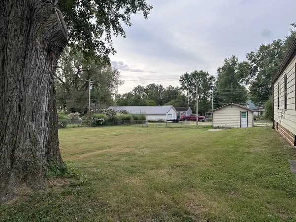 1607 ONTARIO AVE, Savanna, IL 61074