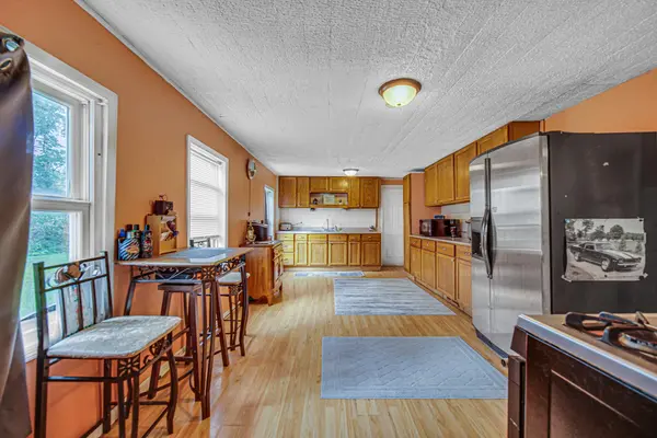 1290 Old Porter RD, Porter, IN 46304