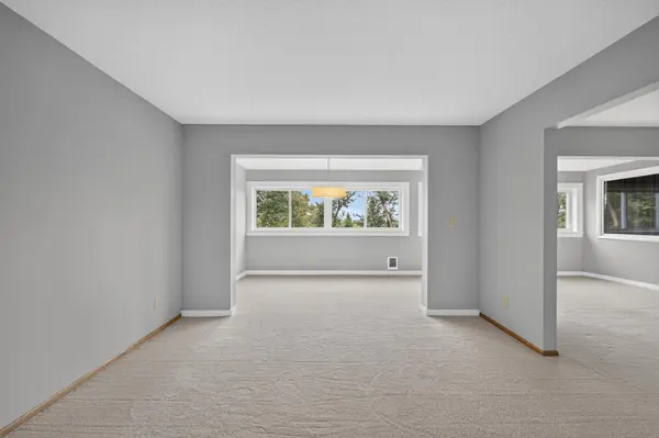 2100 Valkyrie DR NW #201, Rochester, MN 55901