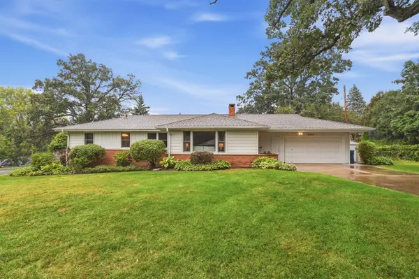 5000 Frontenac AVE, Golden Valley, MN 55422