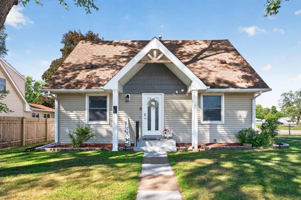 401 108th LN NW, Coon Rapids, MN 55448