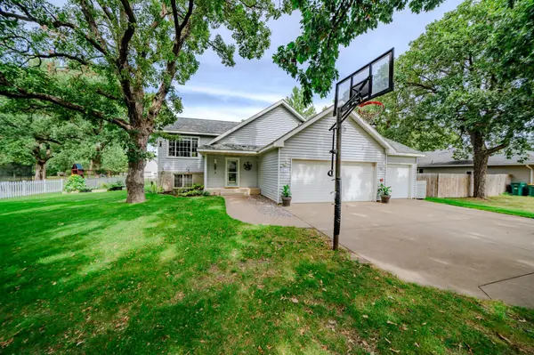 710 S 2nd ST, Royalton, MN 56373