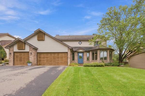 4630 Valley Forge LN N, Plymouth, MN 55442