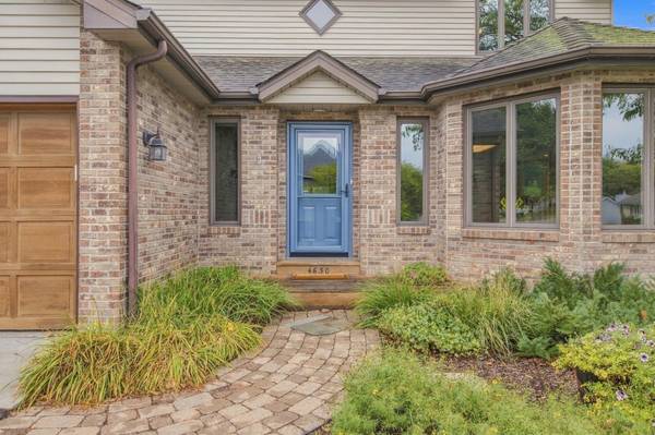 4630 Valley Forge LN N, Plymouth, MN 55442