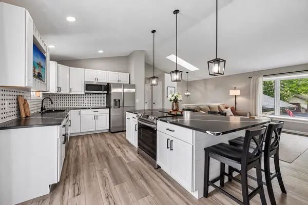 8935 W 125th ST, Savage, MN 55378