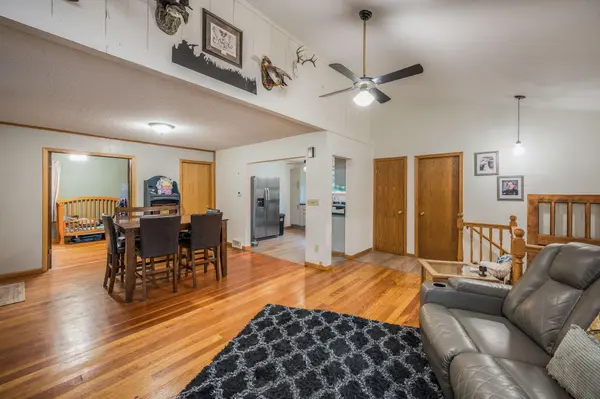225 W Hill ST, Granada, MN 56039